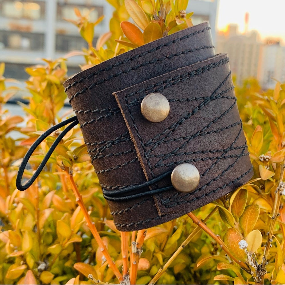 Wrap Genuine Leather Animal Call Wide Cuff Wrap Bohemian Bracelet